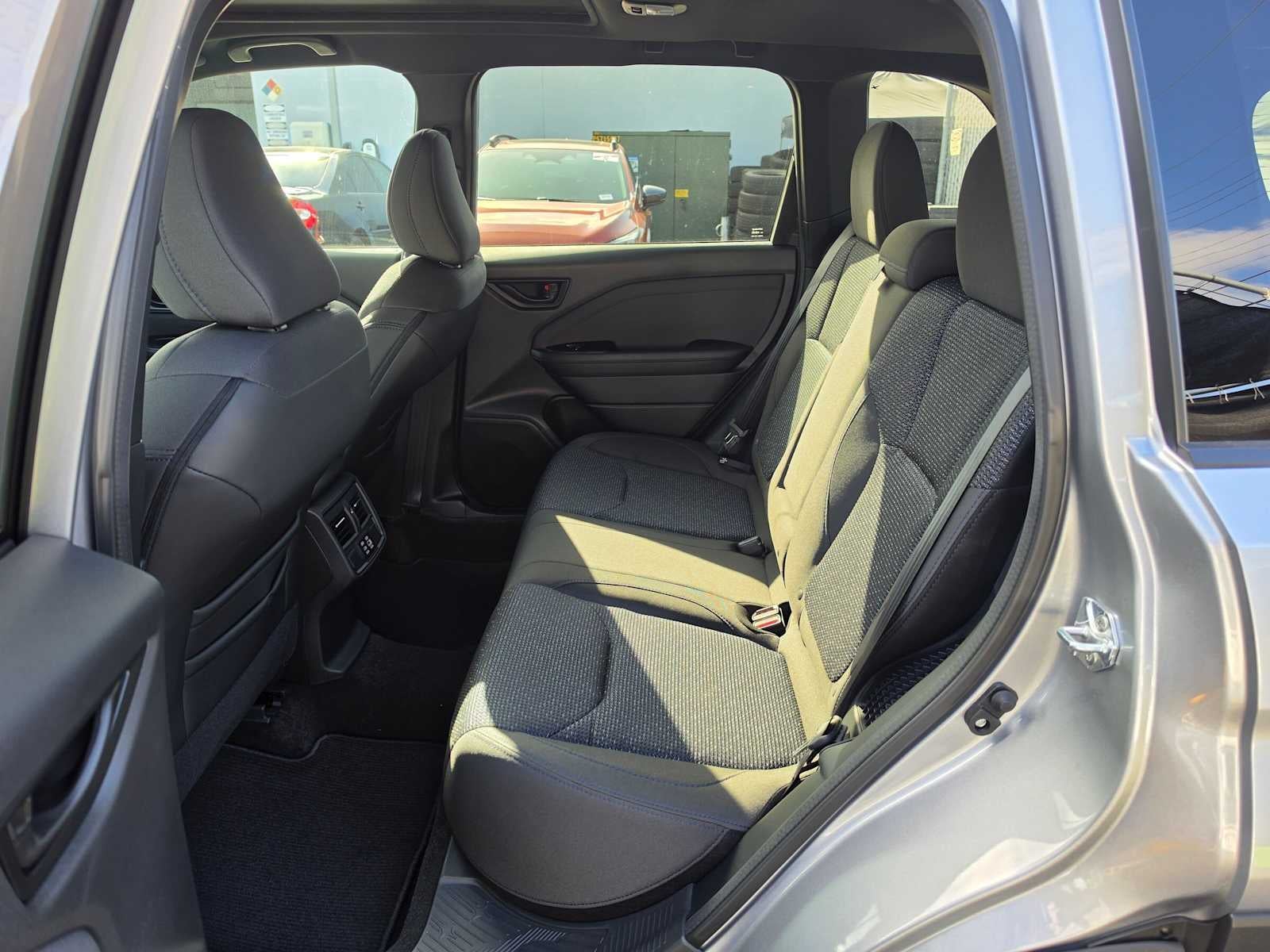 2026 Subaru FORESTER Premium Hybrid