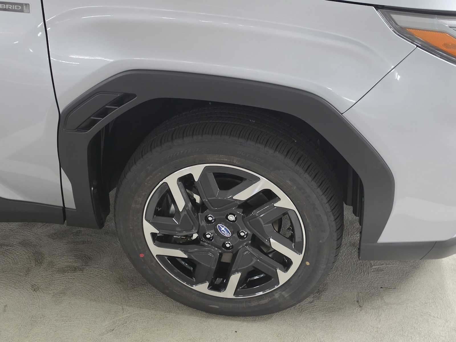 2026 Subaru FORESTER Limited Hybrid