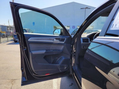 2023 Volkswagen Atlas Cross Sport 2.0T SE