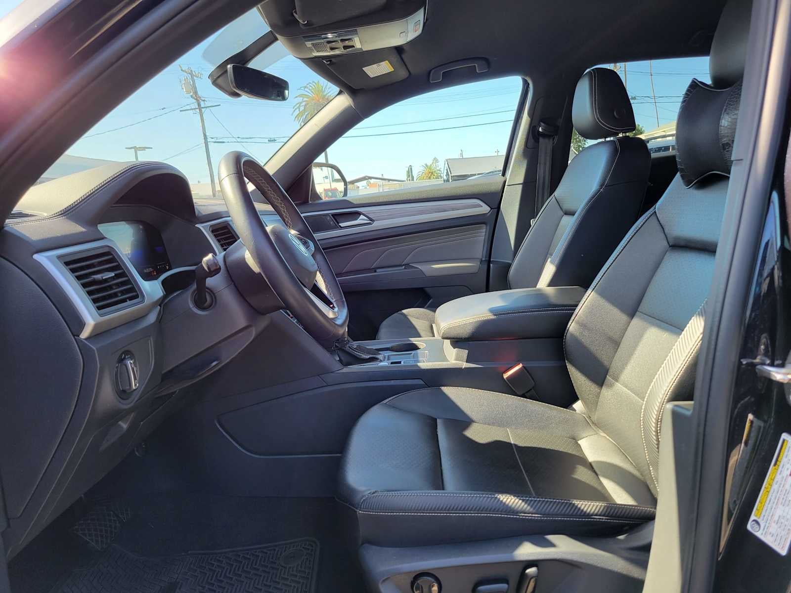 2023 Volkswagen Atlas Cross Sport 2.0T SE