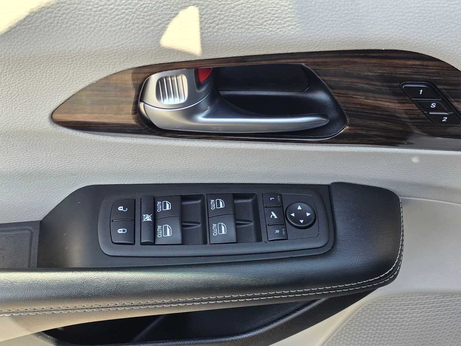 2024 Chrysler Pacifica Limited