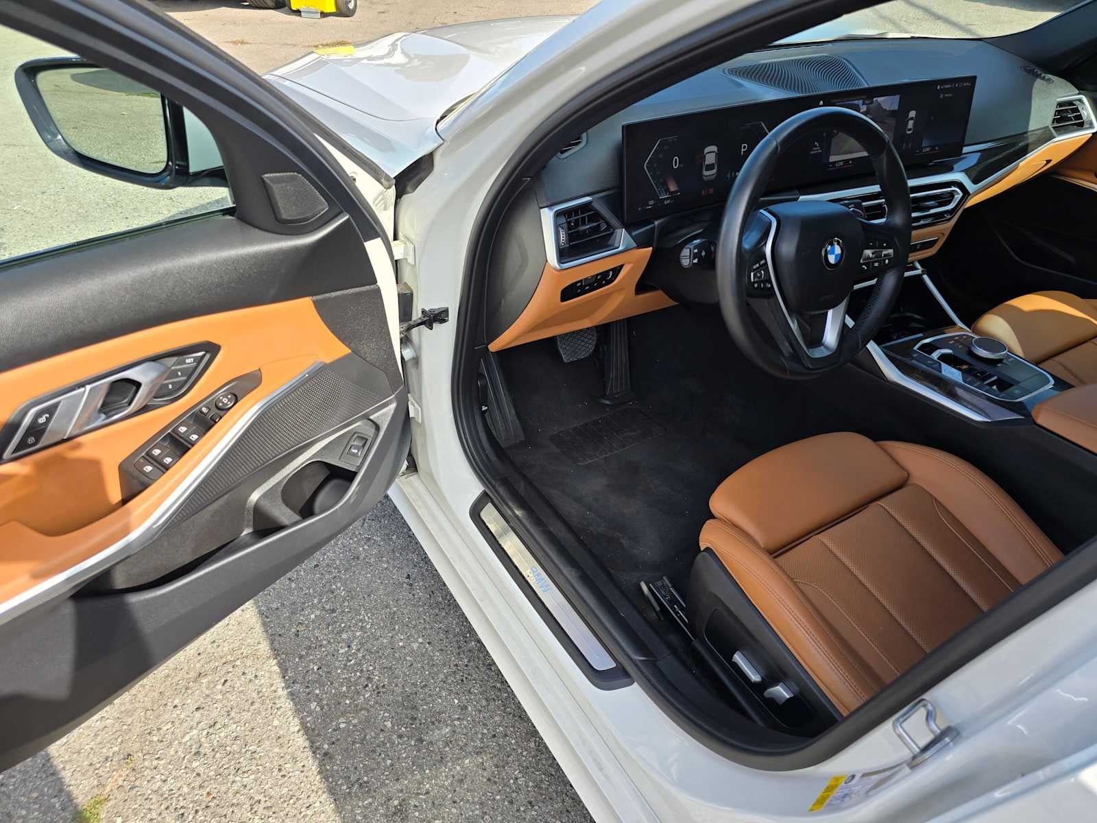 2023 BMW 330i 330i