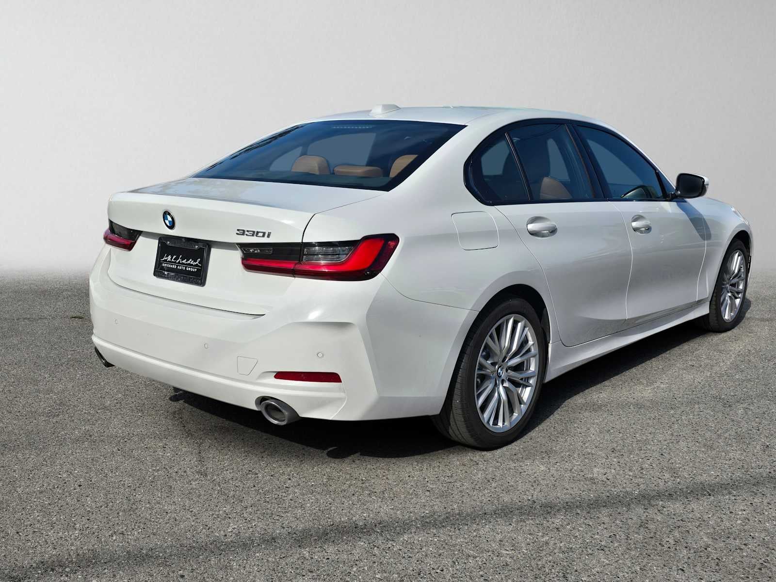 2023 BMW 330i 330i