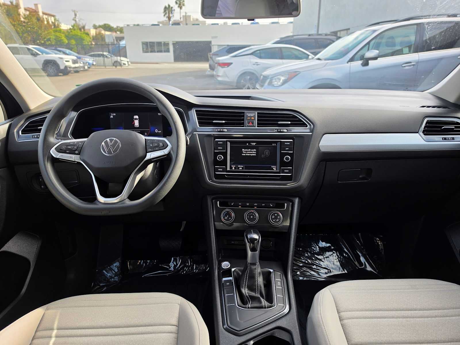 2022 Volkswagen Tiguan S
