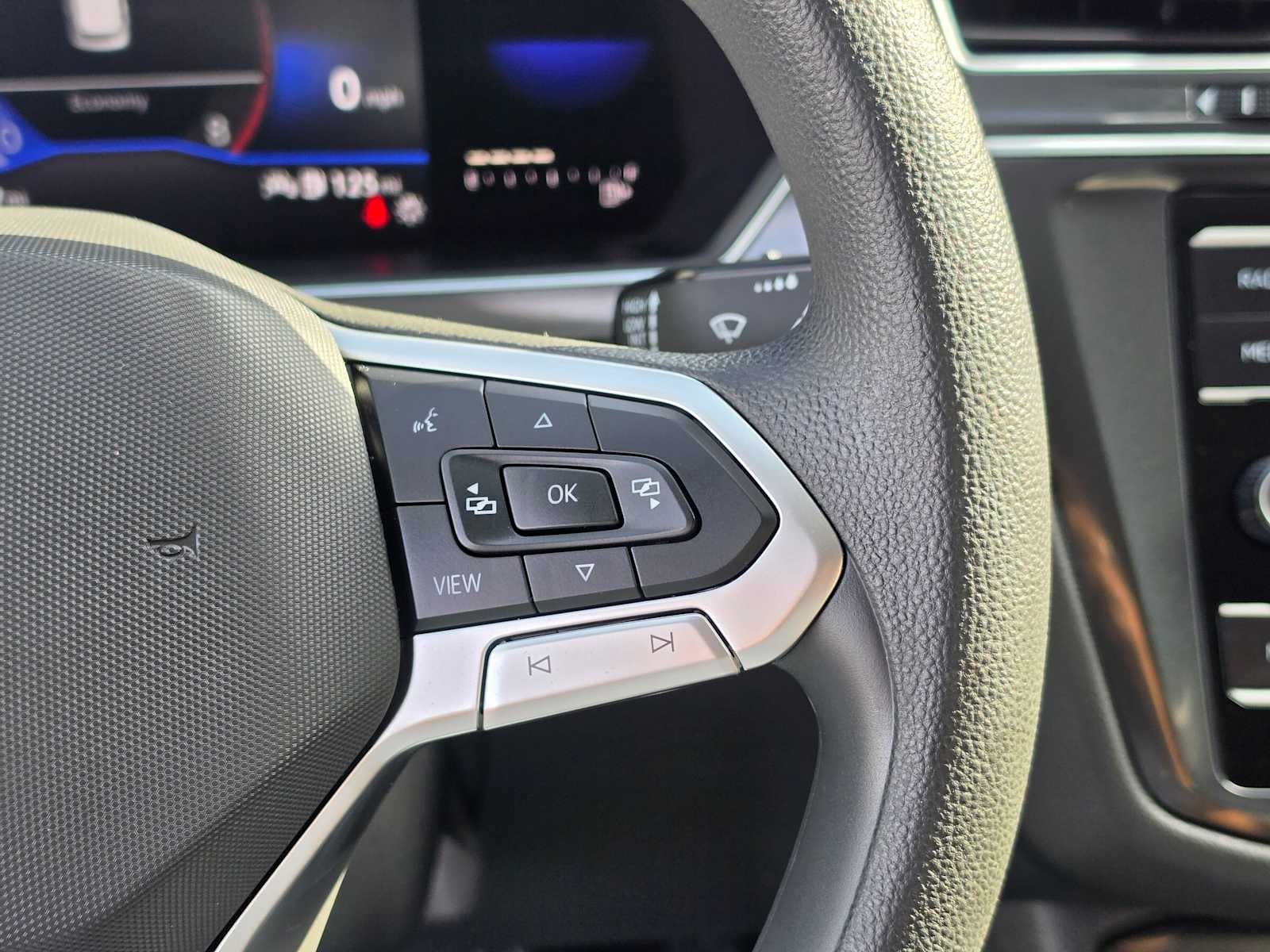 2022 Volkswagen Tiguan S