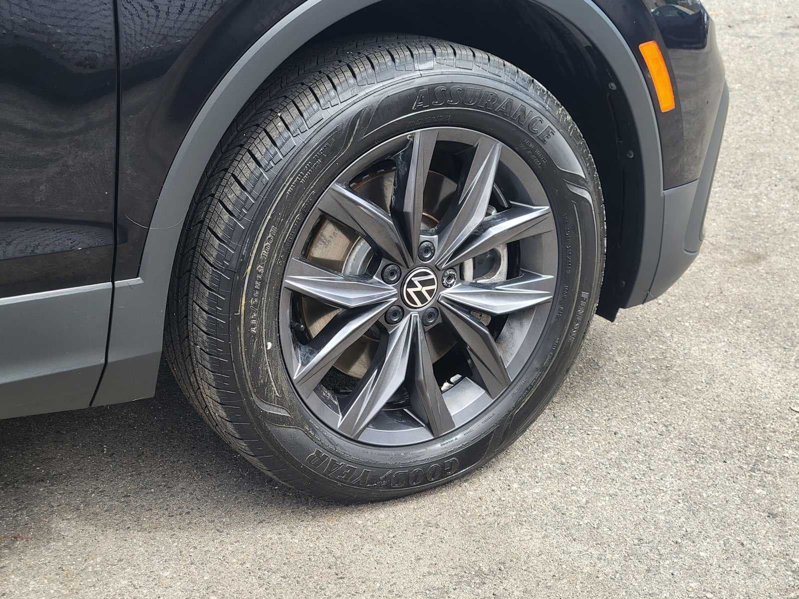 2023 Volkswagen Tiguan SE