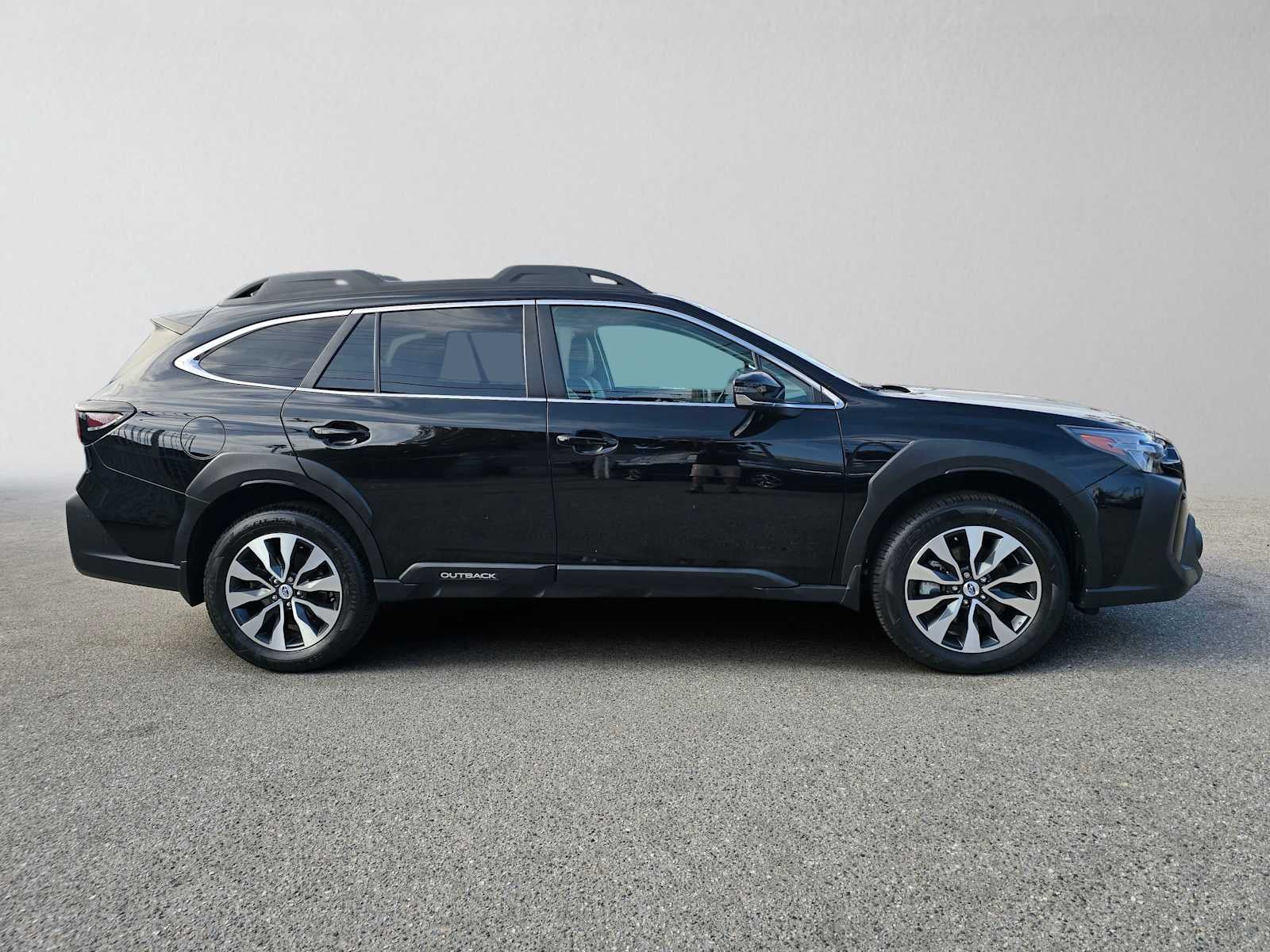 2023 Subaru Outback Limited XT