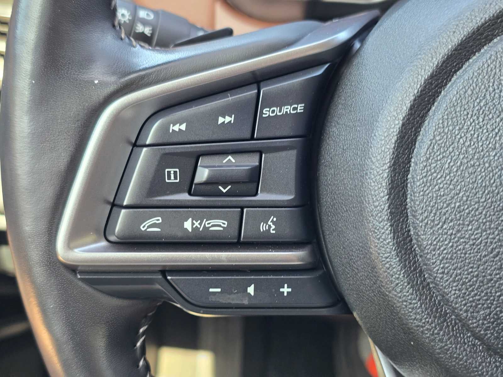 2023 Subaru Outback Touring XT