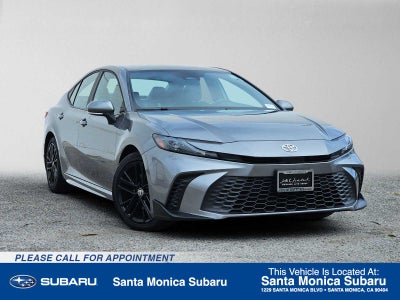 2025 Toyota Camry SE