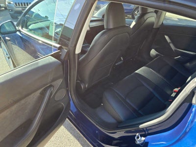 2023 Tesla Model 3 RWD