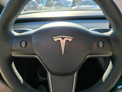 2023 Tesla Model 3 RWD