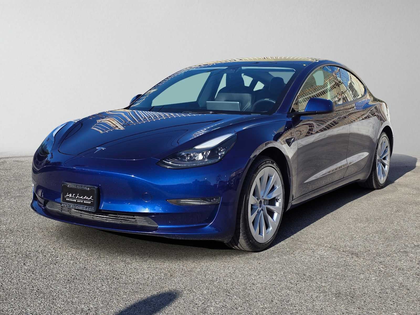 2023 Tesla Model 3 RWD