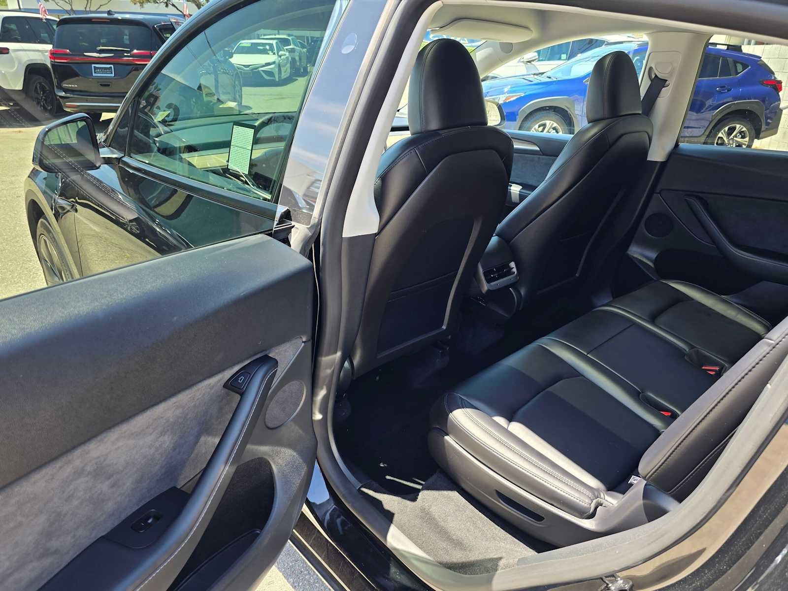 2025 Tesla Model Y Long Range