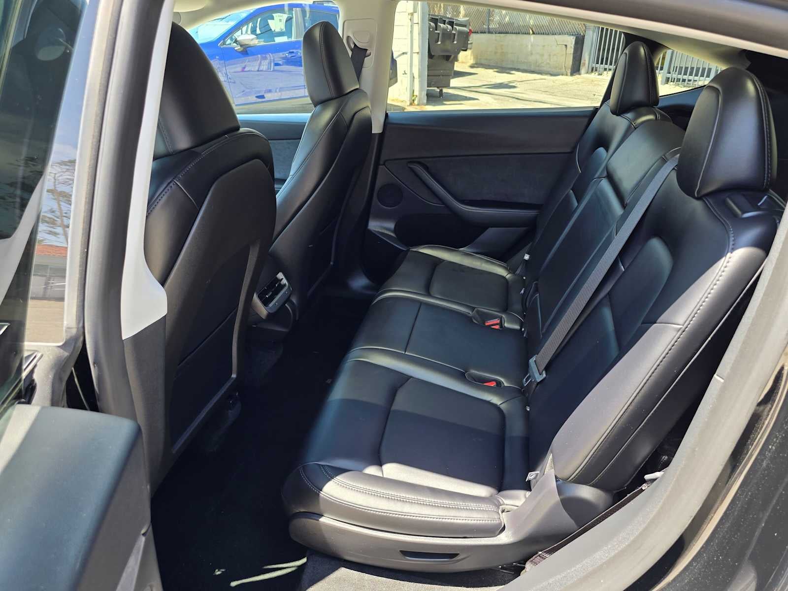 2025 Tesla Model Y Long Range