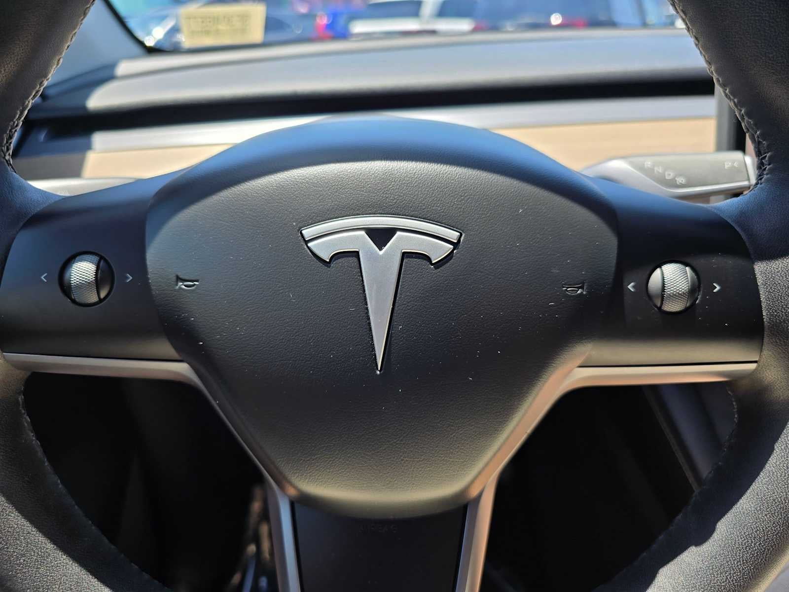 2025 Tesla Model Y Long Range