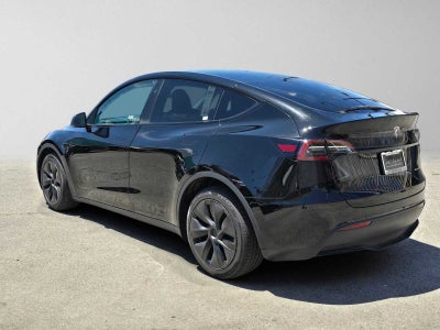 2025 Tesla Model Y Long Range