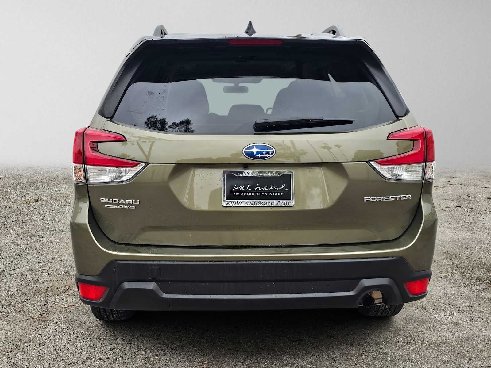 2024 Subaru Forester Premium