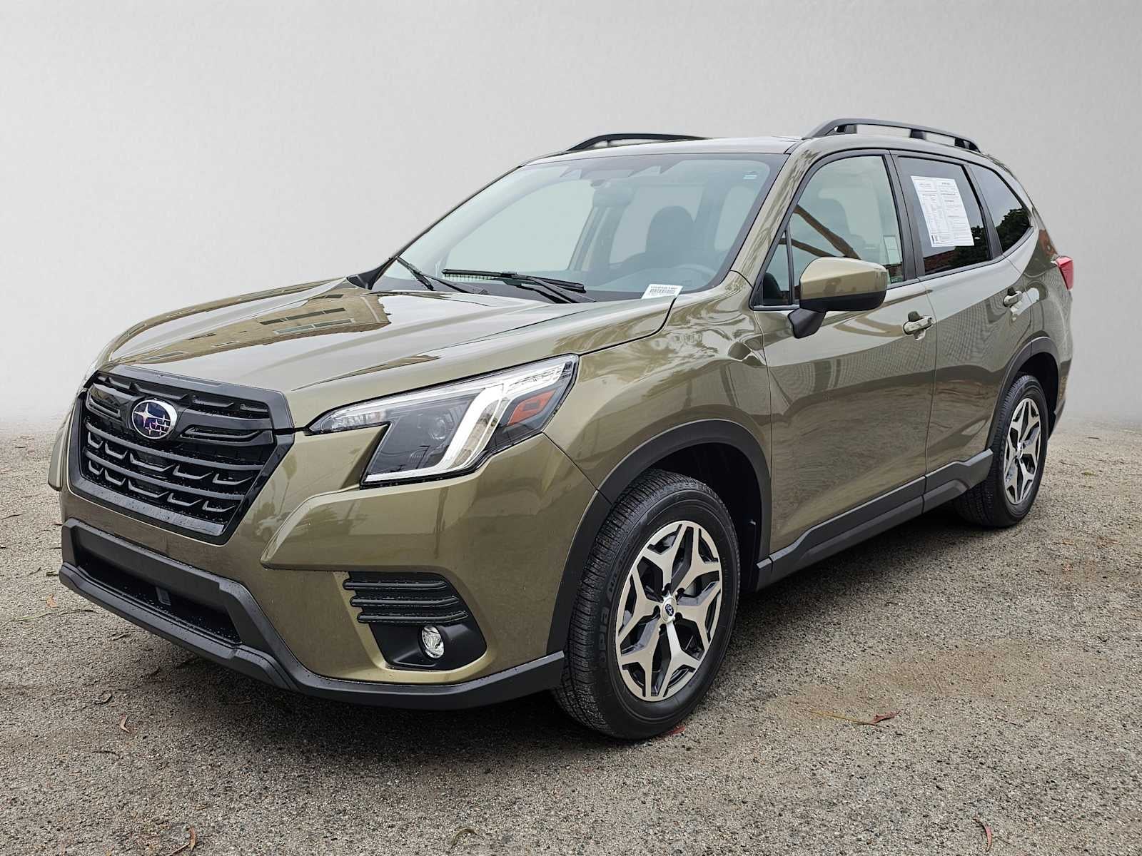 2024 Subaru Forester Premium