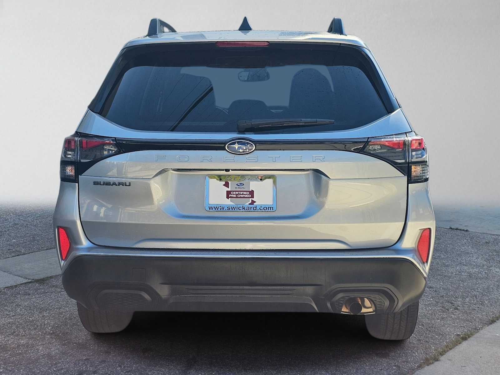 2025 Subaru Forester Premium