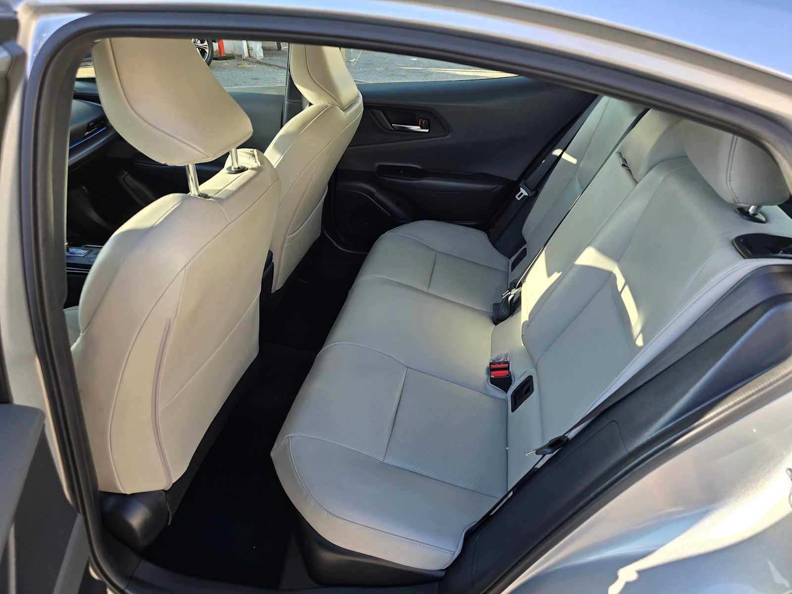 2024 Toyota Prius XLE