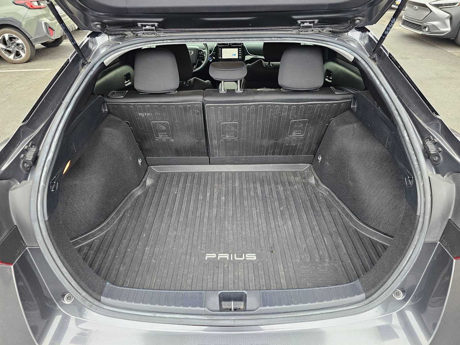 2020 Toyota Prius L Eco