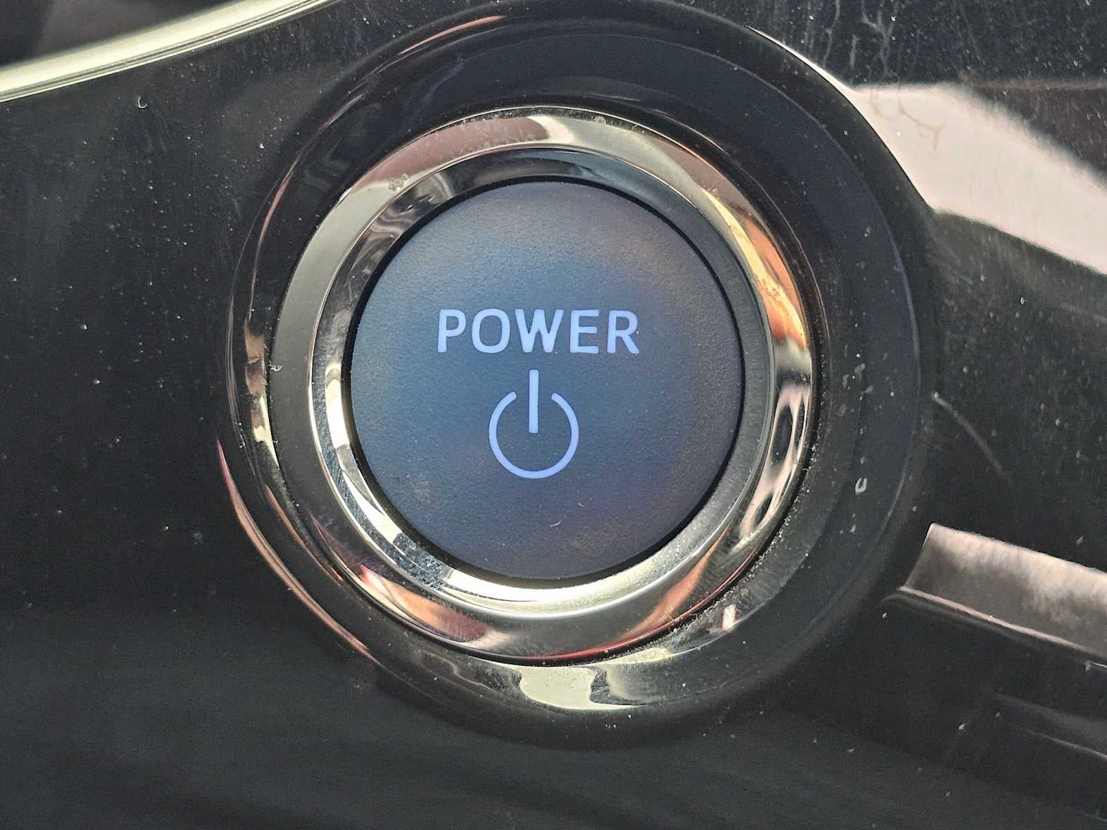 2020 Toyota Prius L Eco