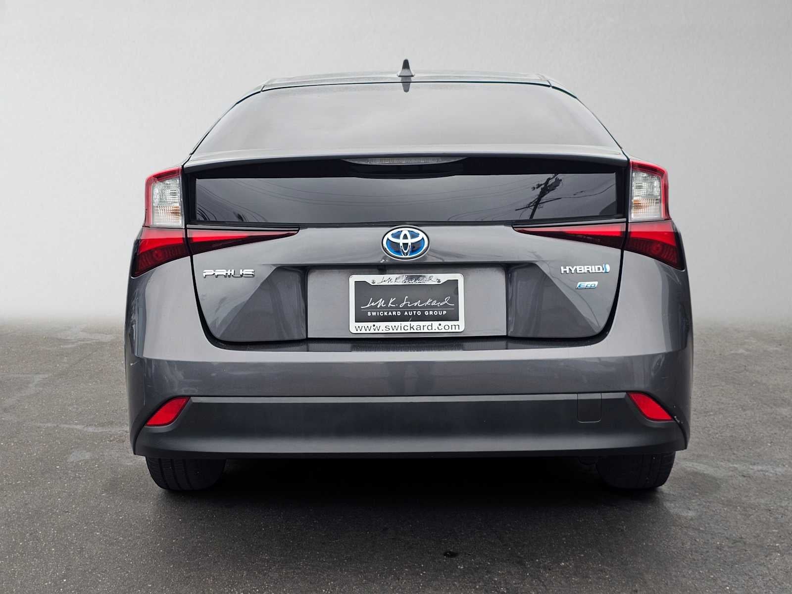2020 Toyota Prius L Eco