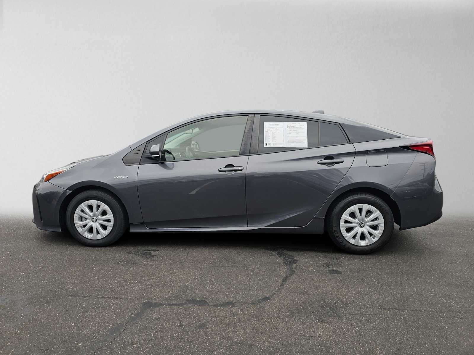 2020 Toyota Prius L Eco