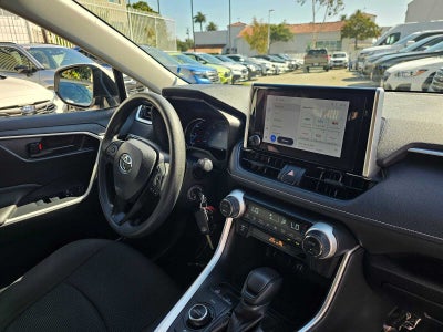 2023 Toyota RAV4 Hybrid LE