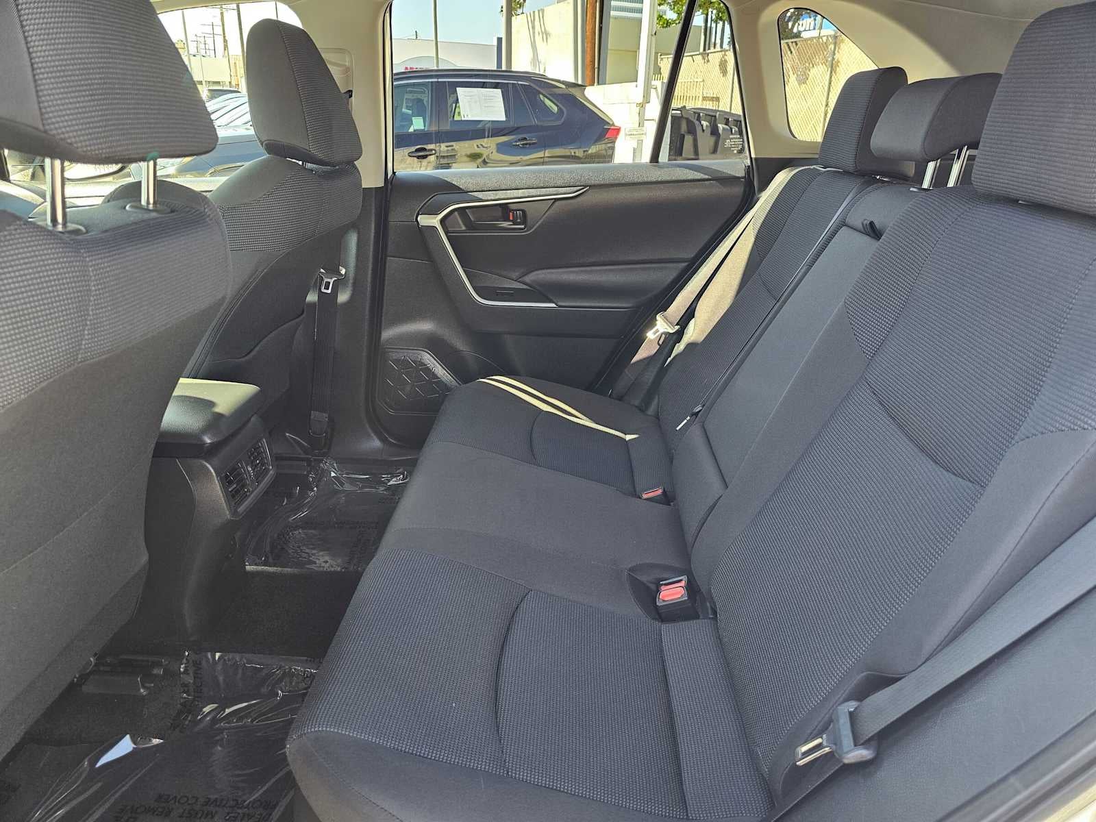 2023 Toyota RAV4 Hybrid LE