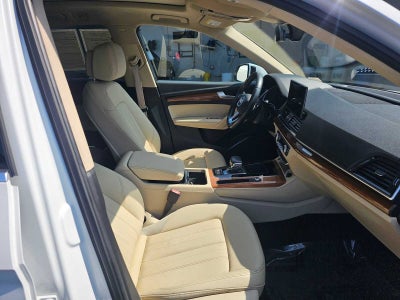 2022 Audi Q5 Premium Plus