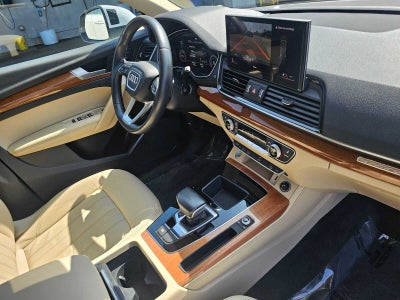 2022 Audi Q5 Premium Plus
