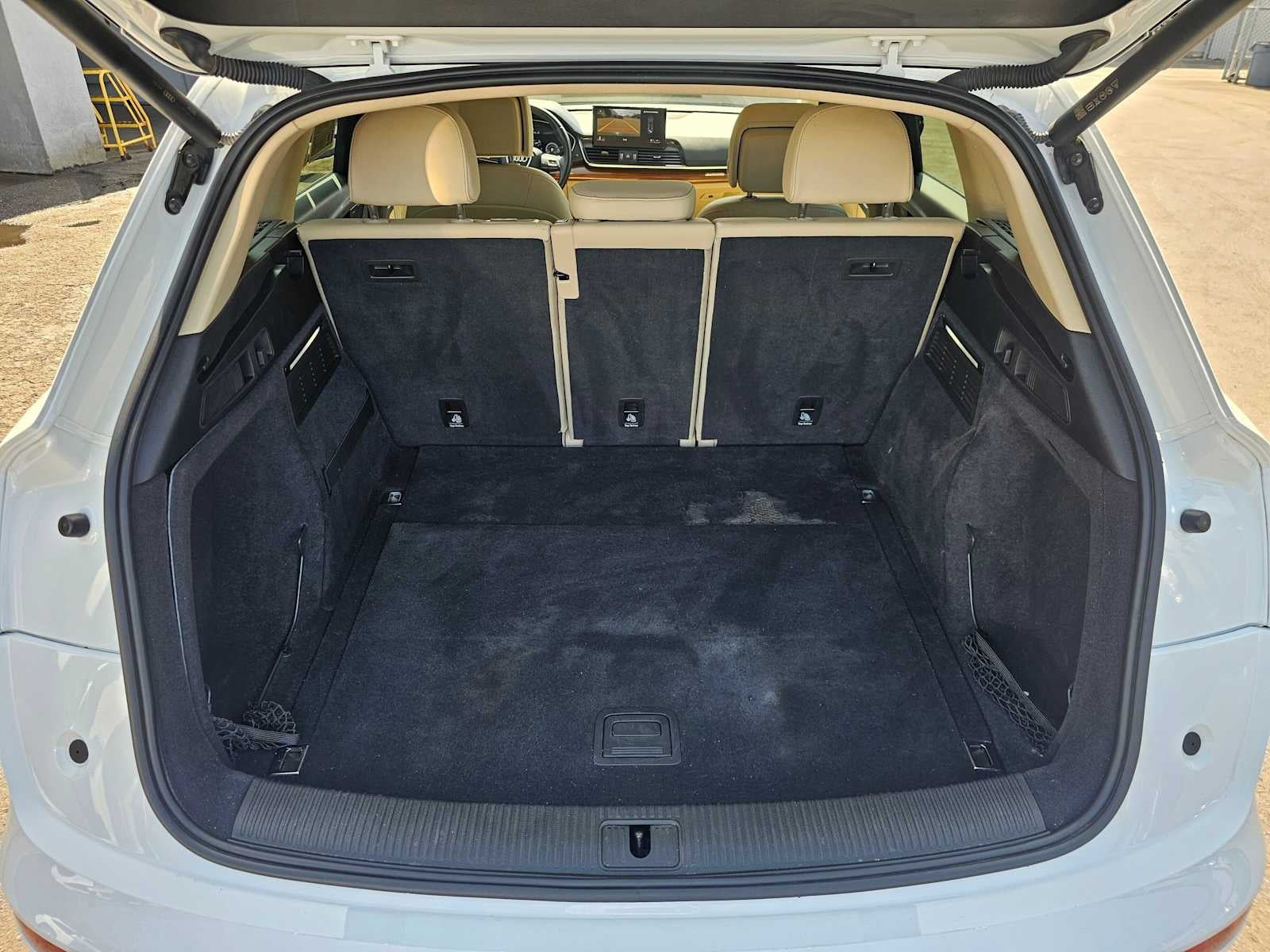 2022 Audi Q5 Premium Plus