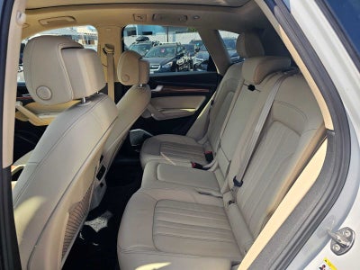 2022 Audi Q5 Premium Plus