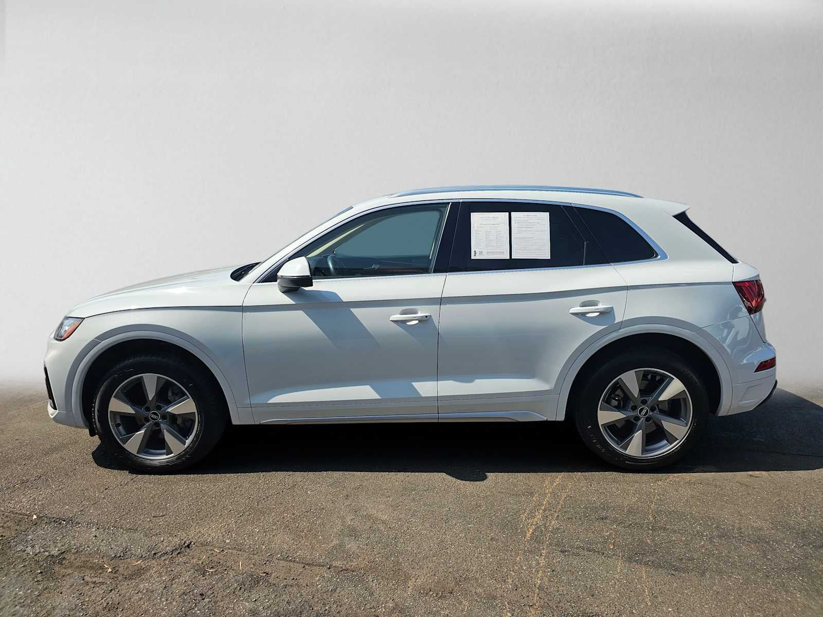 2022 Audi Q5 Premium Plus