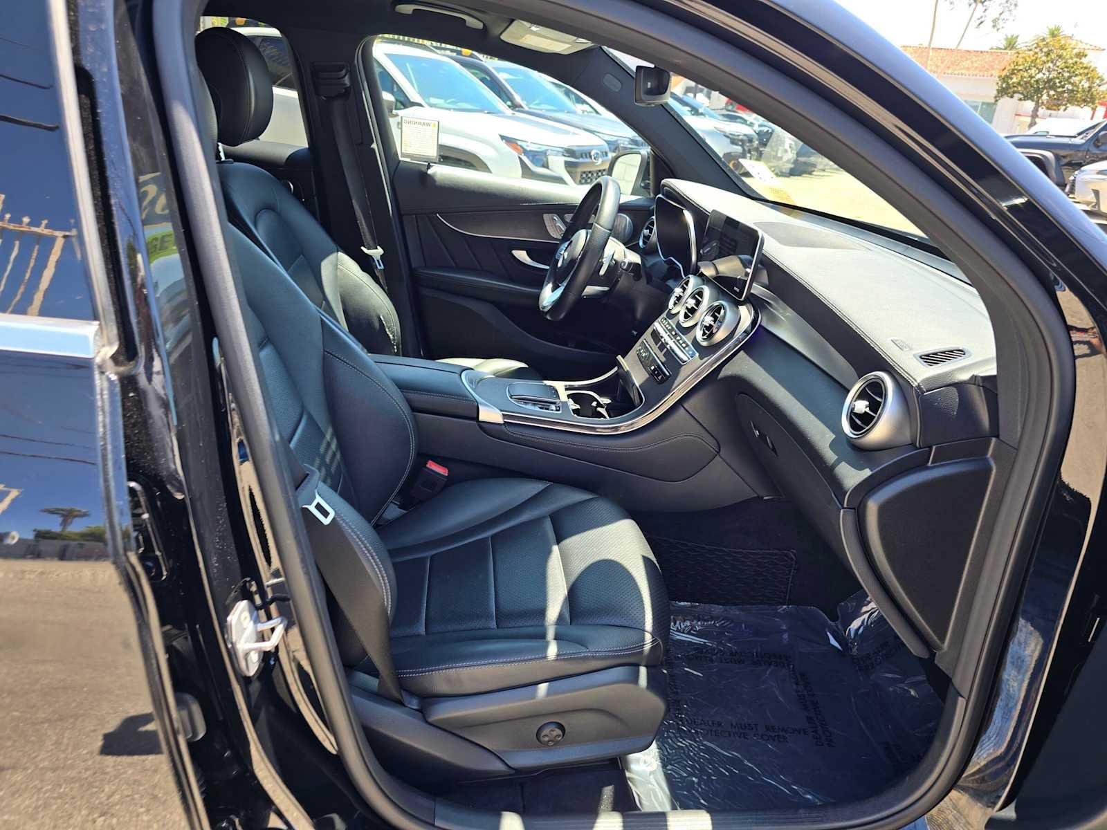 2020 Mercedes-Benz GLC 300 GLC 300