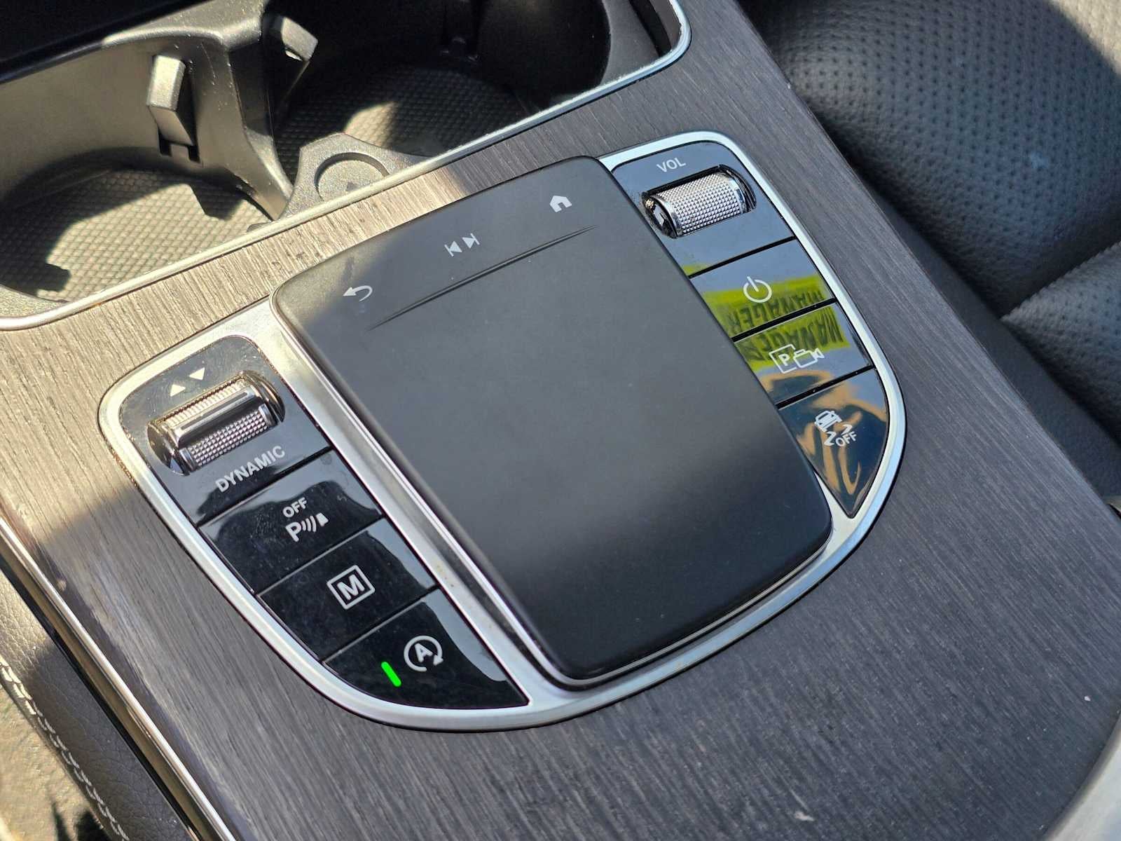 2020 Mercedes-Benz GLC 300 GLC 300