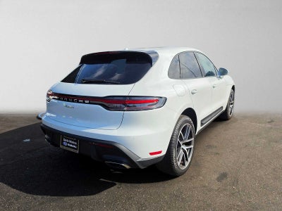 2026 Porsche Macan AWD