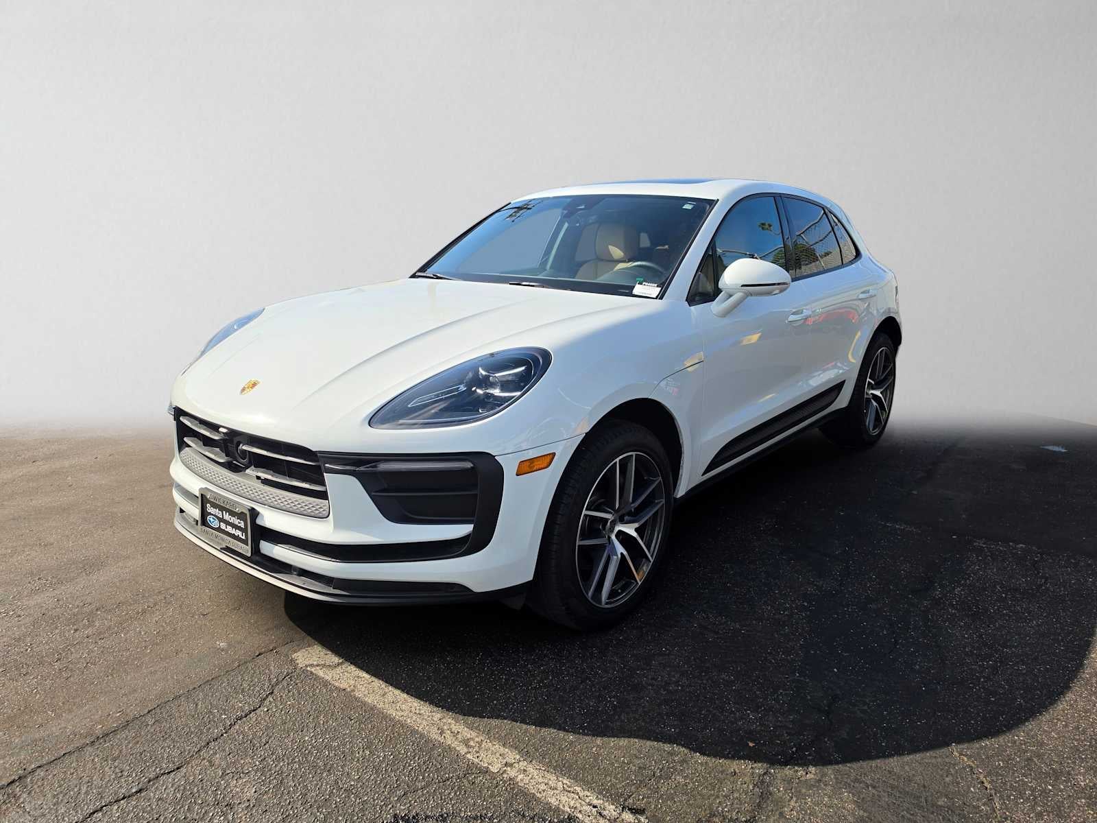 2026 Porsche Macan AWD