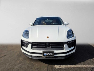 2026 Porsche Macan AWD